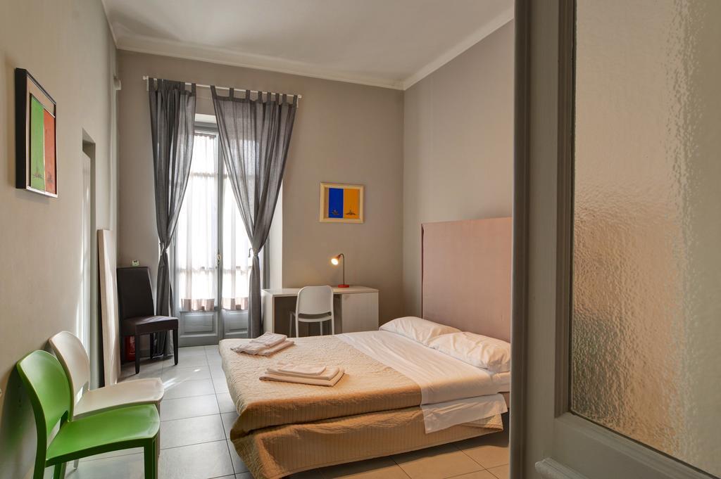 Maison B Panzió Torino Kültér fotó